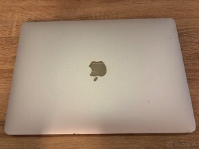 MacBook Pro 13" - 4