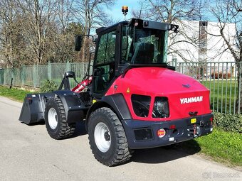 zánovný nakladač YANMAR V7 ( nosnosť 1.750kg, lopata 0,7 m ) - 4