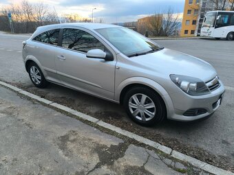 Opel astra gtc - 4