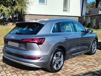 Audi E-tron 50 quattro 230kW Panorama - 4