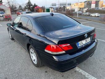 BMW E66 750Li - 4