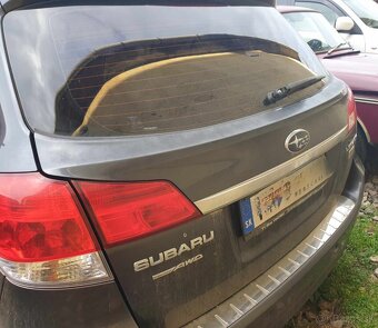 Subaru legacy 2.0 ..110kw boxer.. 2010 - 4