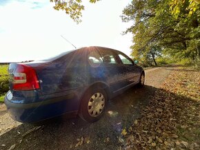 Škoda Octavia 2 1.6 benzín - 4