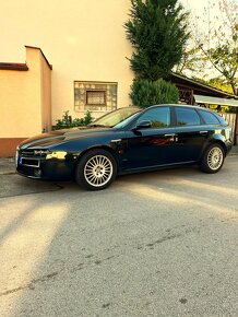 Alfa Romeo 159 - 4