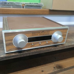 Predzosilňovač HATTOR Ultimate Preamplifier - 4