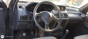 Mitsubishi Pajero 4x4 - 4