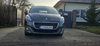 Peugeot 5008 - 4