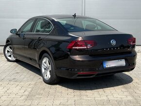 Volkswagen Passat 2.0 TDI Business 4Motion DSG - 4