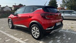 Predám krásny Renault Captur Intens 1,3 tce Automat 17300km - 4