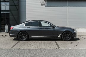 BMW Rad 7 730d xDrive A/T - 4