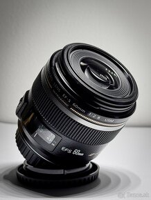 CANON EF-S 60MM F/2.8 MACRO USM - 4