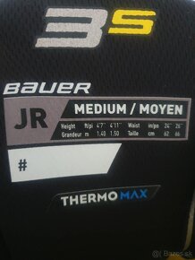 Junior hokejove nohavice BAUER SUPREME 3S-M čierne-nové - 4