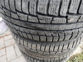 Predám zimné pneumatiky Nokian 205/55R16 94H - 4