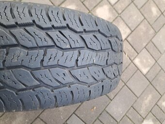 255/70 R16 111T Cooper Discoverer - 4