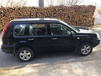 Nissan X-Trail 2.2 dCi - 4