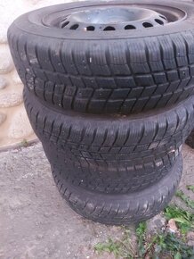 Predám sadu zimných kolies 165/70 R14 - 4