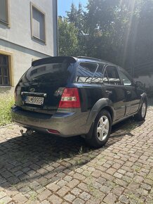 KIA Sorento 2.5 CRDI AT 4x4 - 4