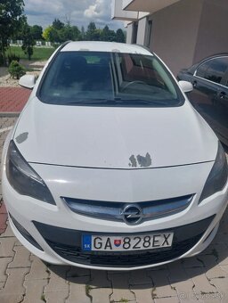 Predam opel astra j 1,7cdti 81kw - 4