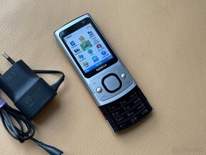 Nokia 6700s - 4