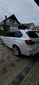 BMW X5 xDrive 30d M Packet - 4