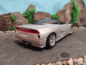 Prodám model 1:18 nazca M12 - 4