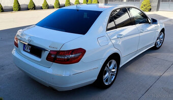 Mercedes Benz E 350 CDI 4MATIC - 4