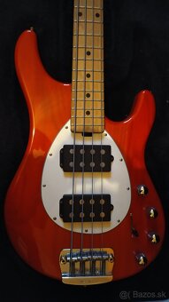 Ernie ball Music Man sterling bass 4 - 4