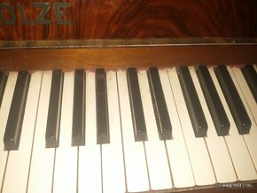 Piano SCHOLZE 110 - 4