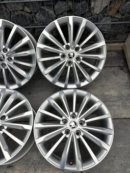 ✅ 5x112 r18 Trinity Kodiaq Tiguan top stav - 4