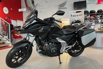 Honda NC750X DCT - 4