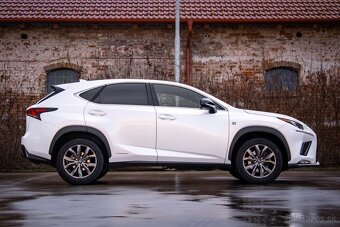 Lexus NX300h F-Sport TOP E-CVT - 4