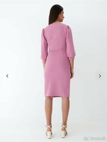 Nové elegantné ružové midi šaty Mohito - 4