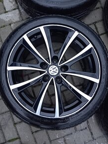 Predám 4 hliníkové disky 5x112 R18 bez pneu vw sharan ET 35 - 4