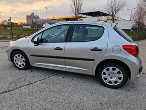 Peugeot 207 1.4i - 4