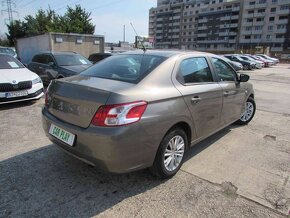 Peugeot 301 1.2 PureTech Allure - 4