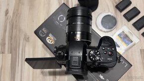 Panasonic Lumix GH5 - 4