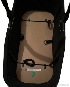 Britax CARRYCOT --- 40eur --- - 4