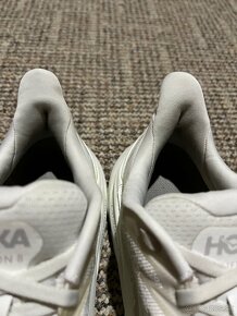 Hoka Clifton 8 vel 37 1/3 - 4