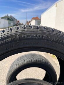 215/45r16 zimne - 4