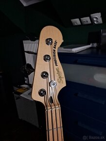 Fender Squier Affinity Series - 4