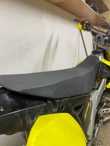 Suzuki RMZ 450 ( RM450Z ) - 4