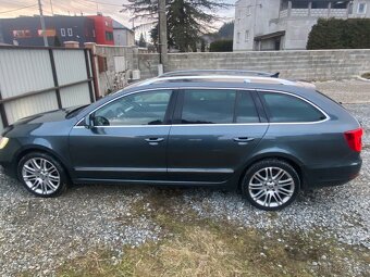 Škoda Superb Combi 4x4 DSG Webasto,Bi-Xenon - 4