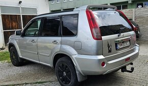 Nissan x-trail 2.2 D - 4x4 s uzávierkou - 4