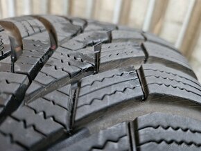 1 ks takmer nová zimná pneu Continental - 205/55 r16 - 4