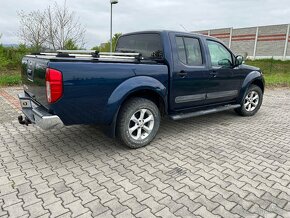 Nissan Navara NP300 DoubleCab Tekna - 4