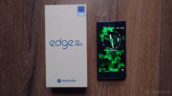 Motorola edge 50 neo grey 1+1 zadarmo - 4