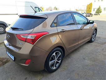 Hyundai i30 1.4i MPI DOHC CVVT Comfort - 4