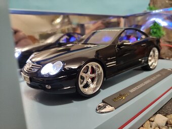 Prodám model 1:18 mercedes benz SL55 AMG - 4