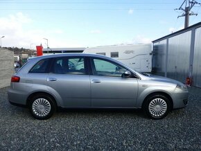 Fiat Croma 1.9JTD 120PS KLIMA/STK/CENA - 4