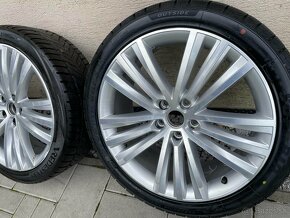 SIRIUS orig.skoda Superb3V  5x112  8j x19   ET 44 VW - 4